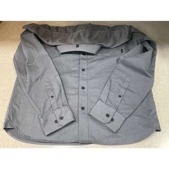 NWOT-OGIO Men’s Button Up Shirt Size Medium Long Sleeve Gray Office Wear - Picture 5 of 12